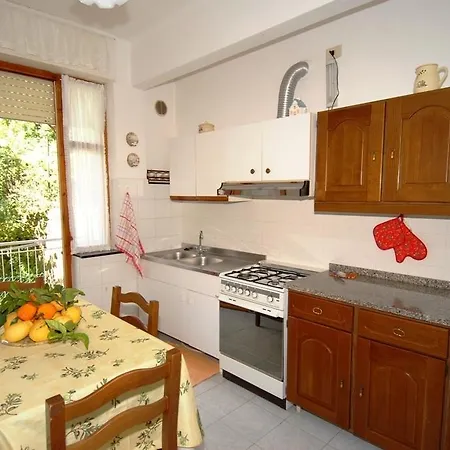 Apartment Vincenzina Monterosso al Mare Room photo